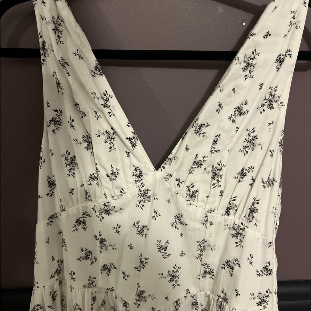 Floral V-Neck Dress